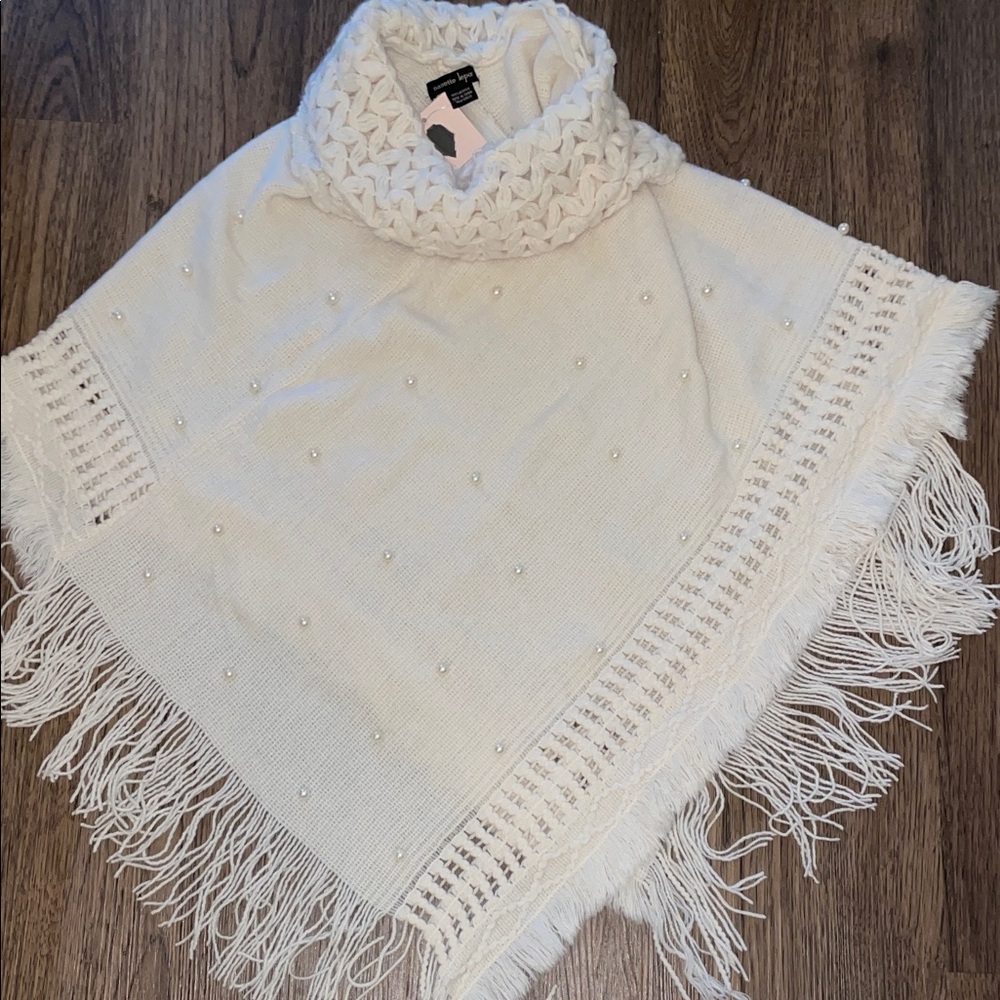 Nanette Lepore Cream Knit pearl Poncho